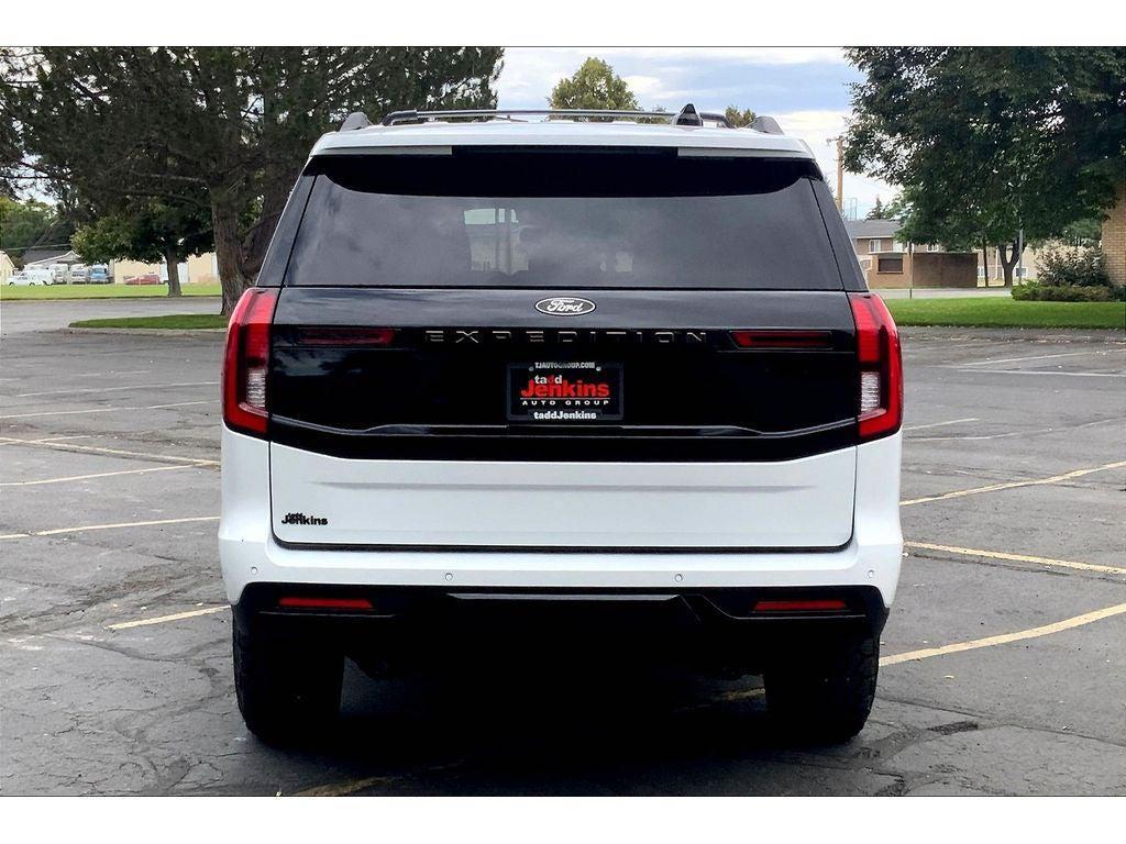 new 2025 Ford Expedition car, priced at $85,325