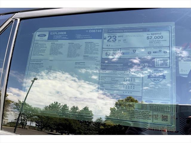 new 2025 Ford Explorer car, priced at $51,285