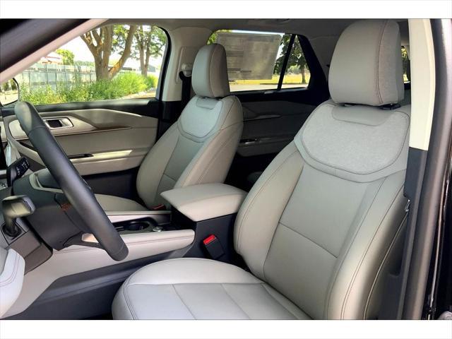 new 2025 Ford Explorer car, priced at $51,285