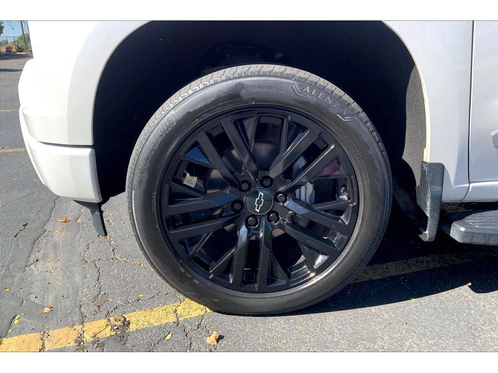 used 2022 Chevrolet Silverado 1500 car, priced at $69,995