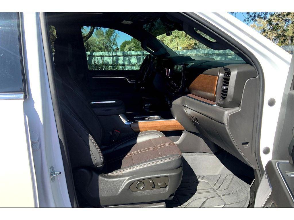 used 2022 Chevrolet Silverado 1500 car, priced at $69,995