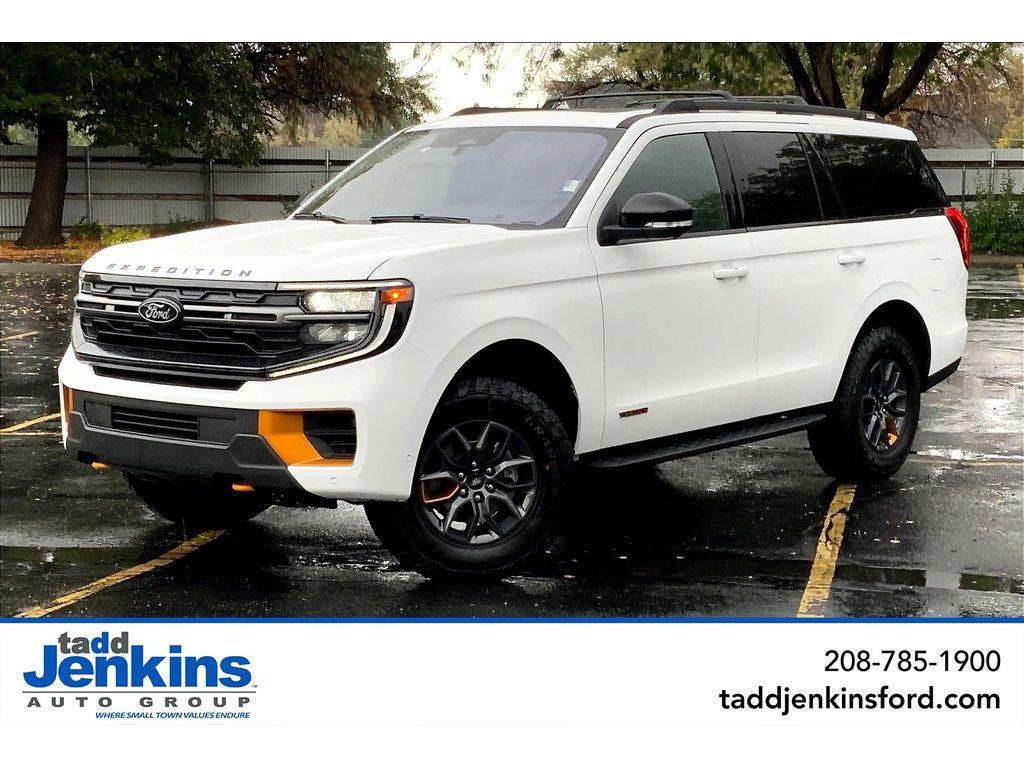 new 2025 Ford Expedition car, priced at $84,550