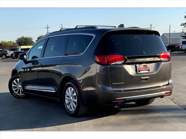 used 2017 Chrysler Pacifica car, priced at $13,995