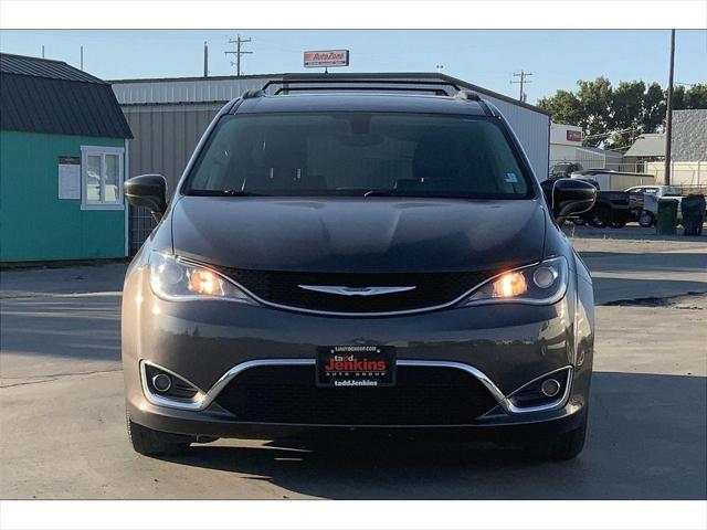 used 2017 Chrysler Pacifica car, priced at $13,995