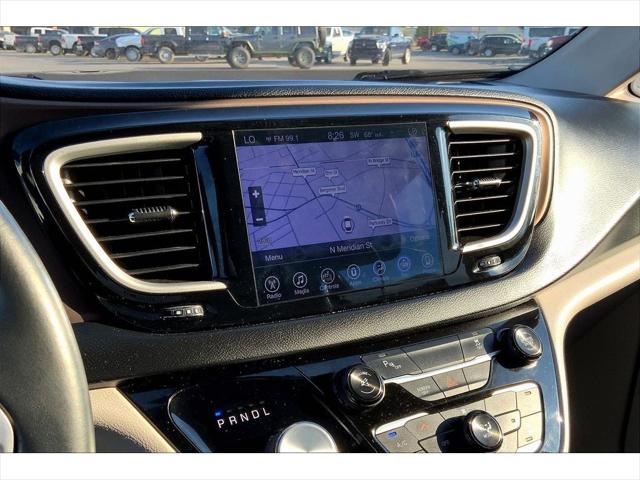 used 2017 Chrysler Pacifica car, priced at $13,995