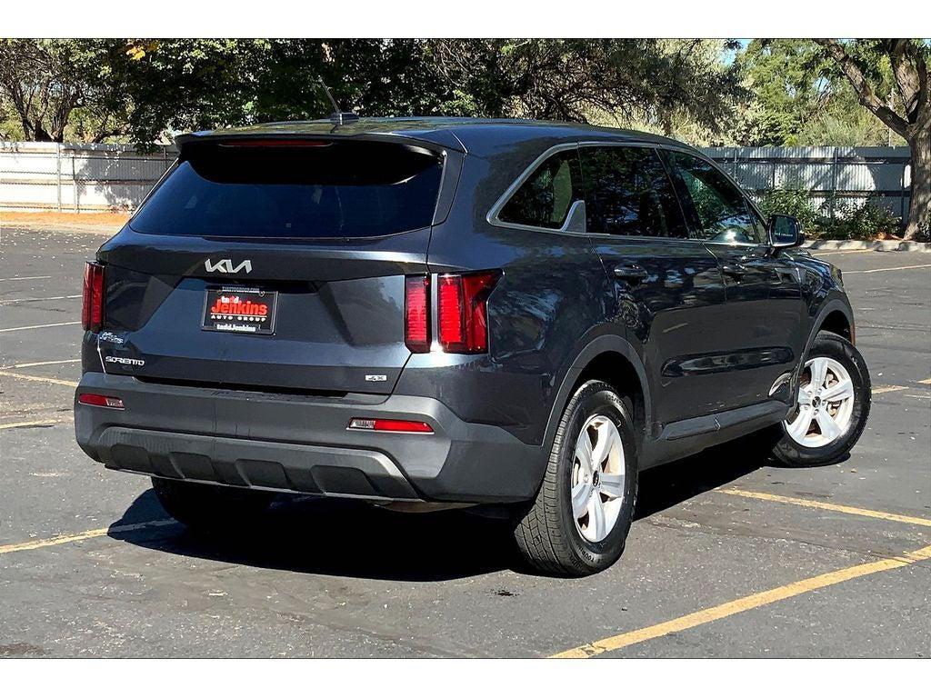 used 2023 Kia Sorento car, priced at $22,495