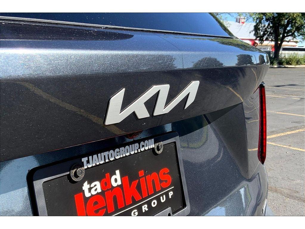 used 2023 Kia Sorento car, priced at $22,495