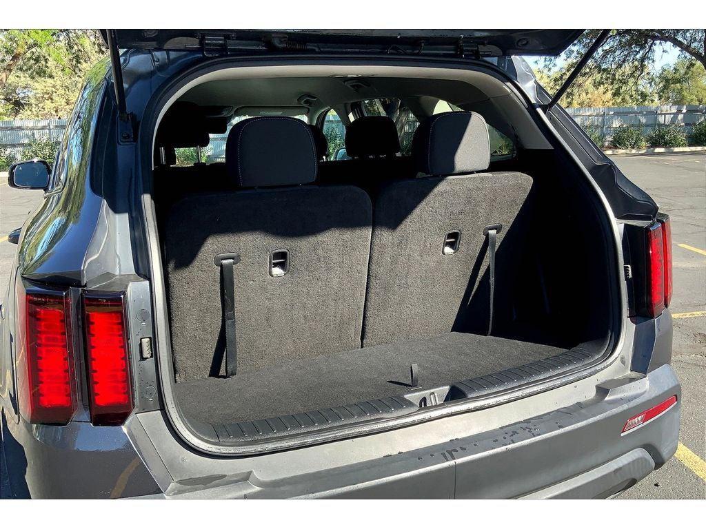 used 2023 Kia Sorento car, priced at $22,495