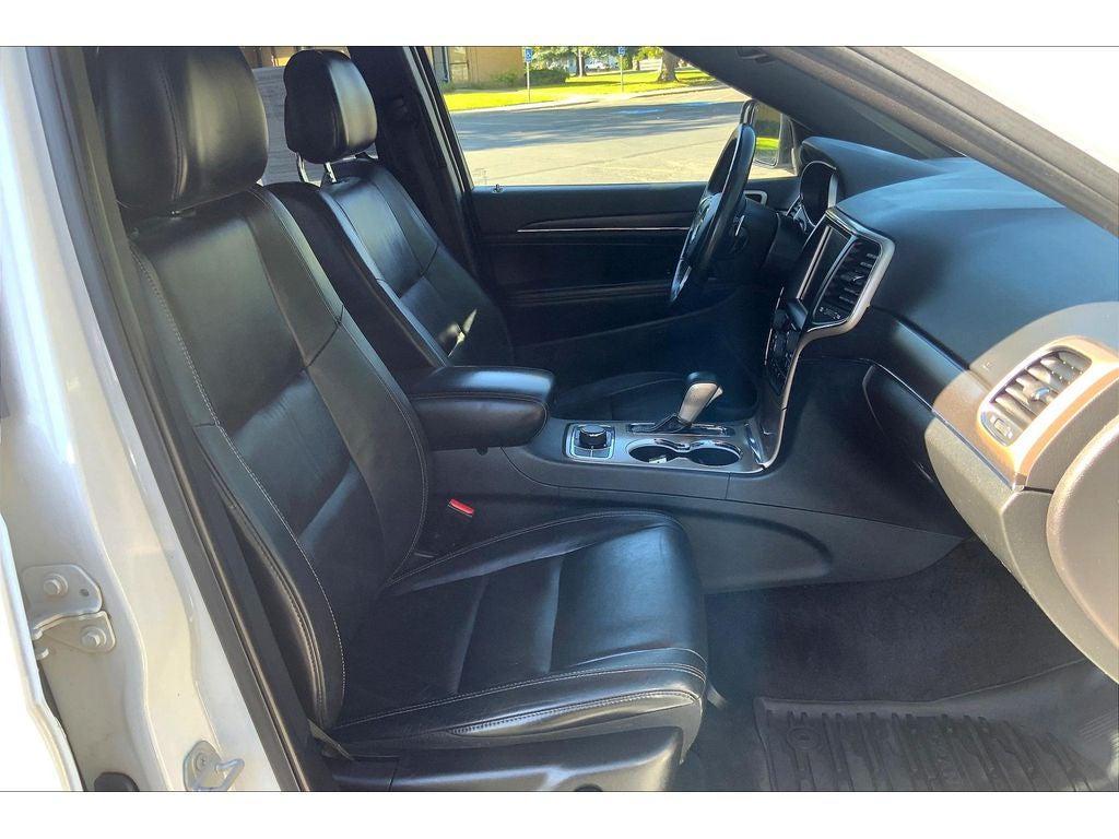 used 2016 Jeep Grand Cherokee car, priced at $17,995