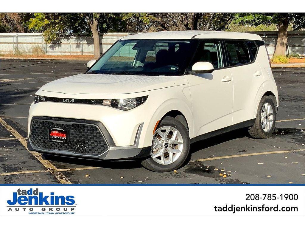 used 2024 Kia Soul car, priced at $19,995