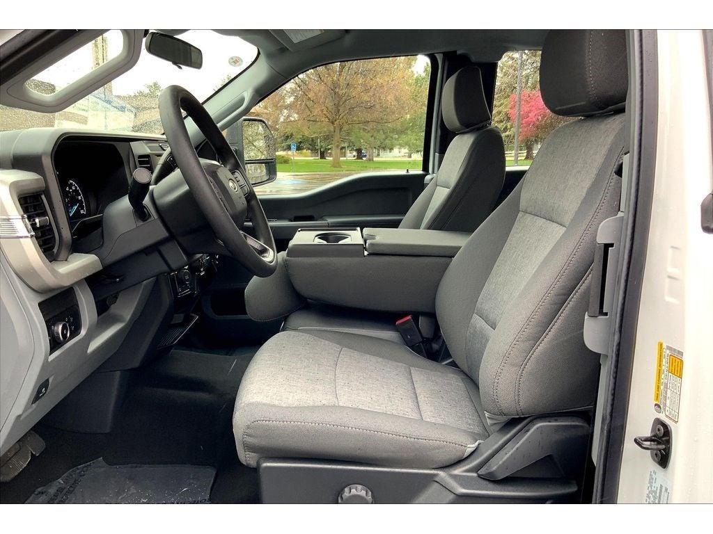 new 2025 Ford F-350 car, priced at $61,005