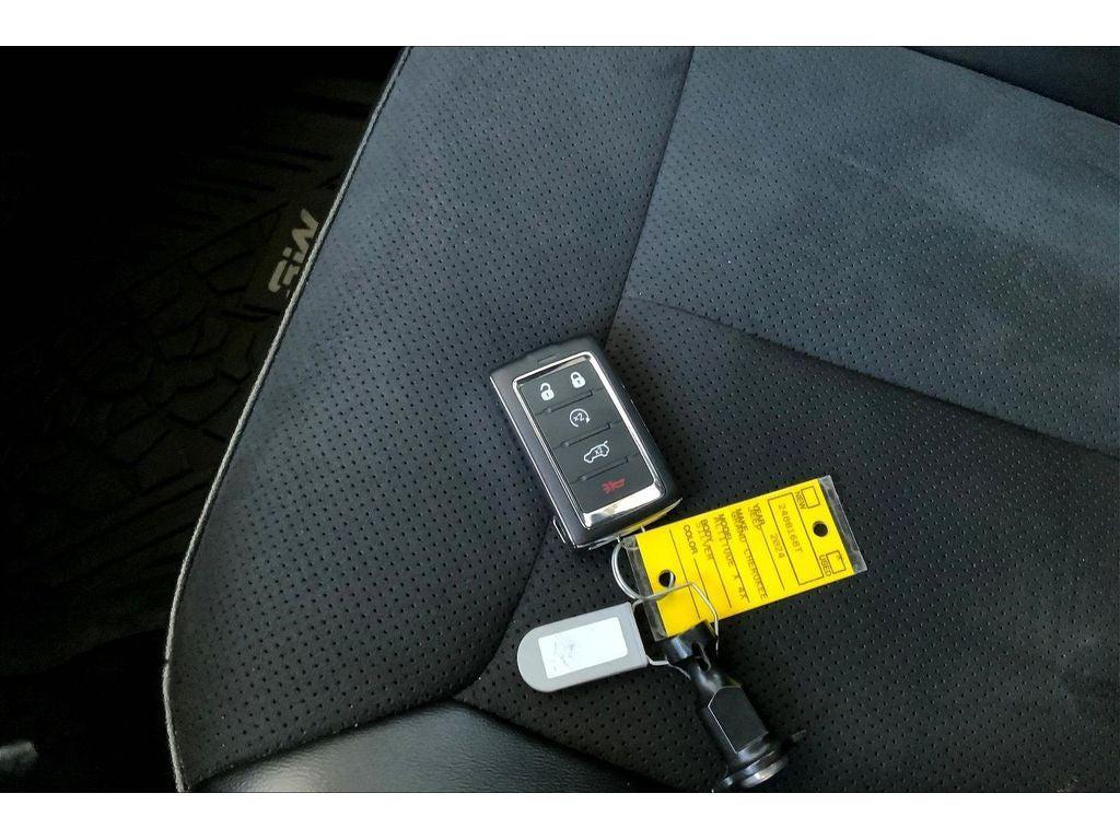 used 2024 Jeep Grand Cherokee car, priced at $36,995