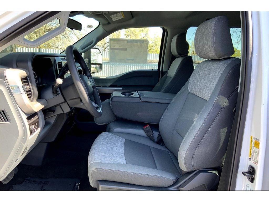 new 2025 Ford F-350 car, priced at $59,890