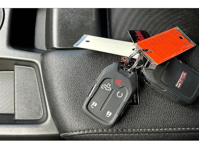 used 2022 GMC Sierra 2500 car, priced at $49,988