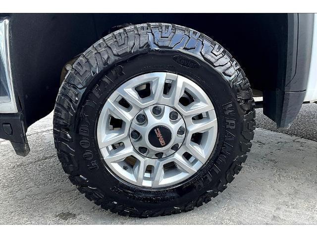 used 2022 GMC Sierra 2500 car, priced at $49,988