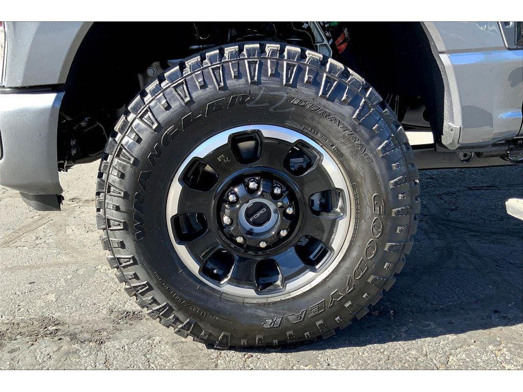 new 2025 Ford F-250 car, priced at $94,230