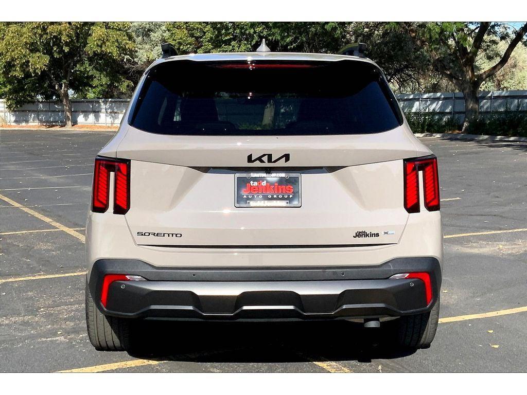 used 2025 Kia Sorento car, priced at $41,995