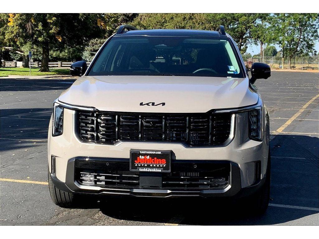 used 2025 Kia Sorento car, priced at $41,995