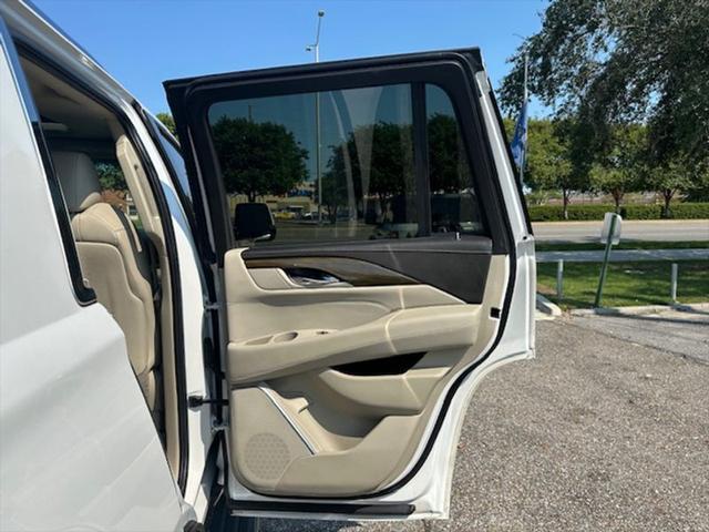 used 2020 Cadillac Escalade car, priced at $37,993