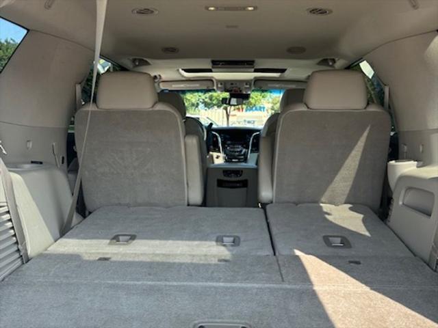 used 2020 Cadillac Escalade car, priced at $37,993