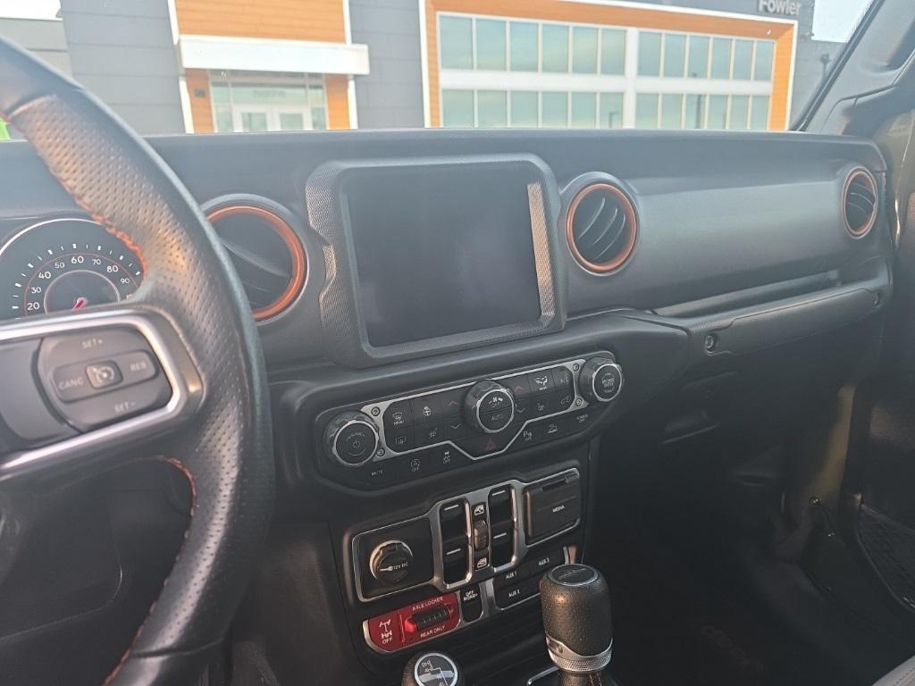 used 2021 Jeep Gladiator car, priced at $35,386