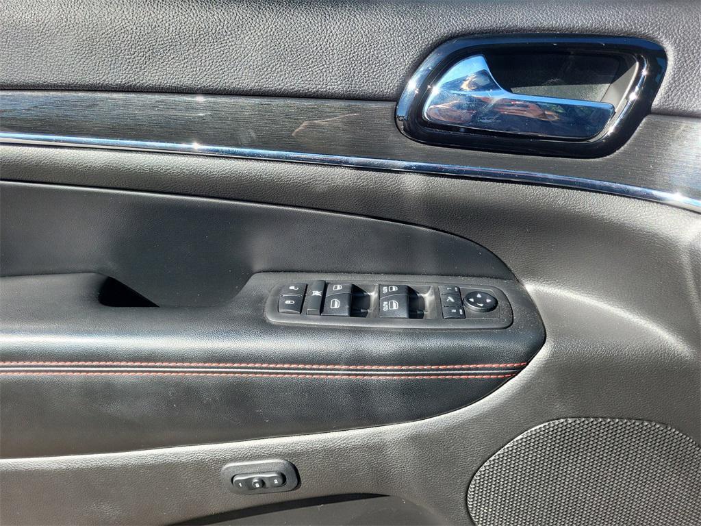 used 2019 Jeep Grand Cherokee car, priced at $23,952