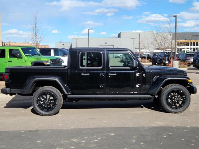 new 2025 Jeep Gladiator car, priced at $41,052