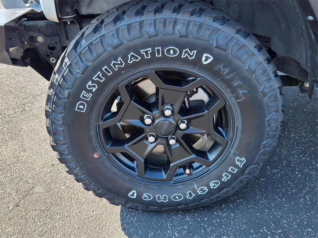 used 2022 Jeep Gladiator car, priced at $35,995