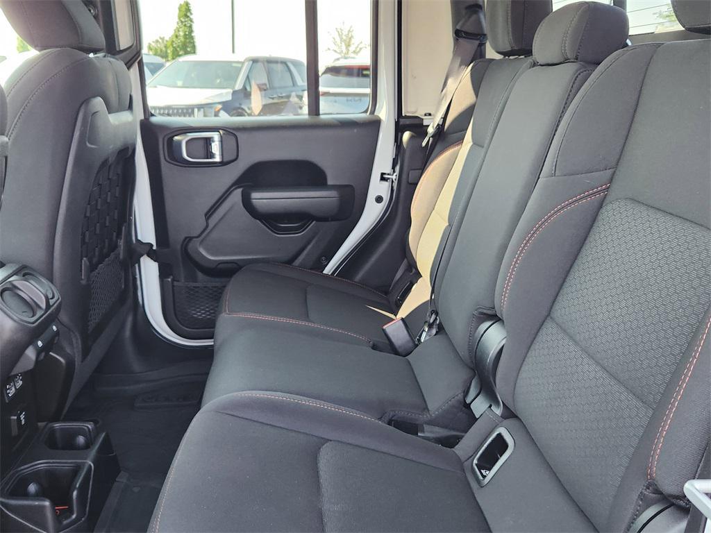 used 2022 Jeep Gladiator car, priced at $35,995