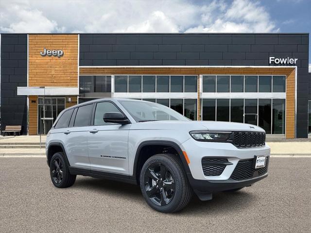 new 2024 Jeep Grand Cherokee car, priced at $40,258