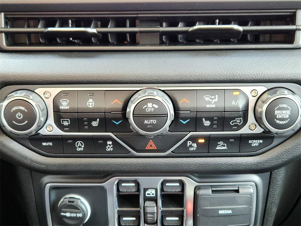 new 2025 Jeep Gladiator car, priced at $47,500