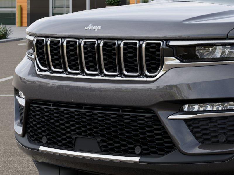 new 2025 Jeep Grand Cherokee car, priced at $47,366