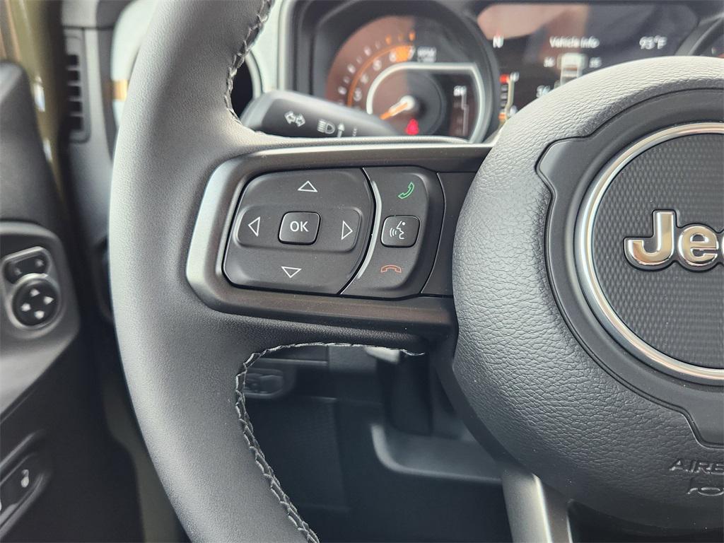 new 2025 Jeep Wrangler car, priced at $51,067