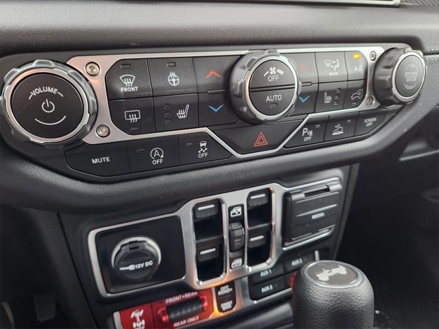 new 2025 Jeep Wrangler car, priced at $56,325