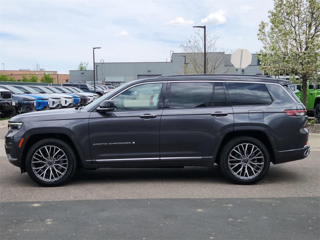 new 2025 Jeep Grand Cherokee L car, priced at $63,004