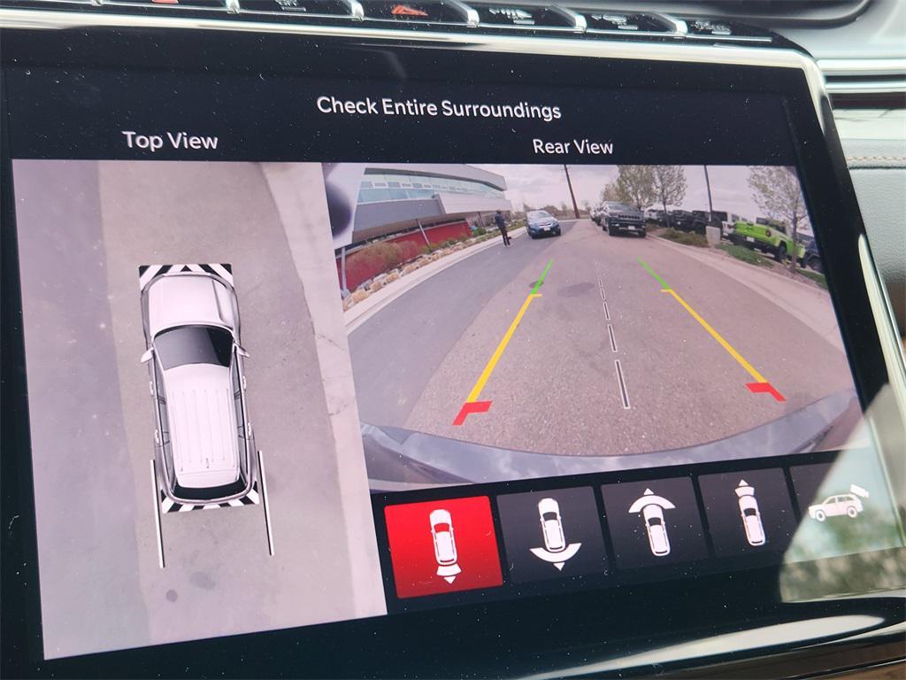 new 2025 Jeep Grand Cherokee L car, priced at $63,004