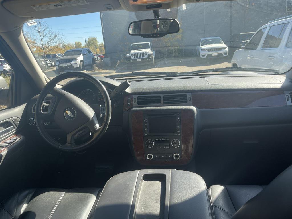 used 2009 Chevrolet Suburban car, priced at $8,959