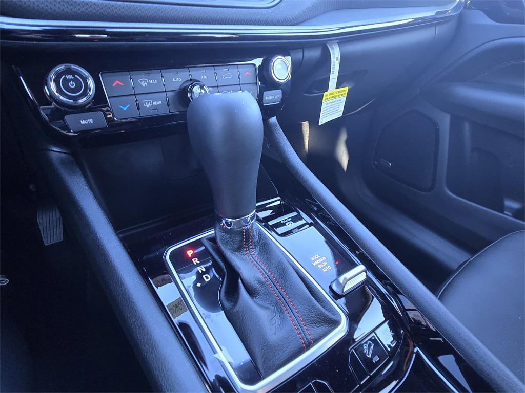 new 2026 Jeep Compass car, priced at $34,215