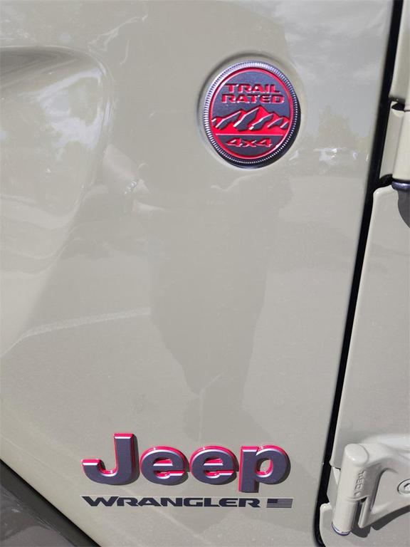 new 2025 Jeep Wrangler car, priced at $58,219