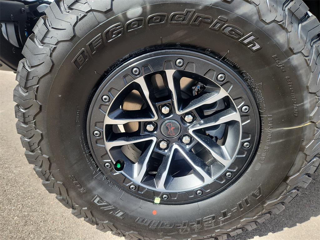 new 2025 Jeep Wrangler car, priced at $58,219
