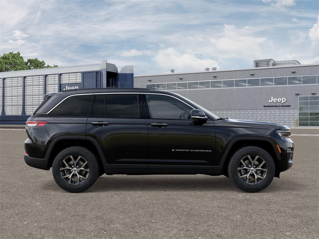 new 2025 Jeep Grand Cherokee car, priced at $48,444