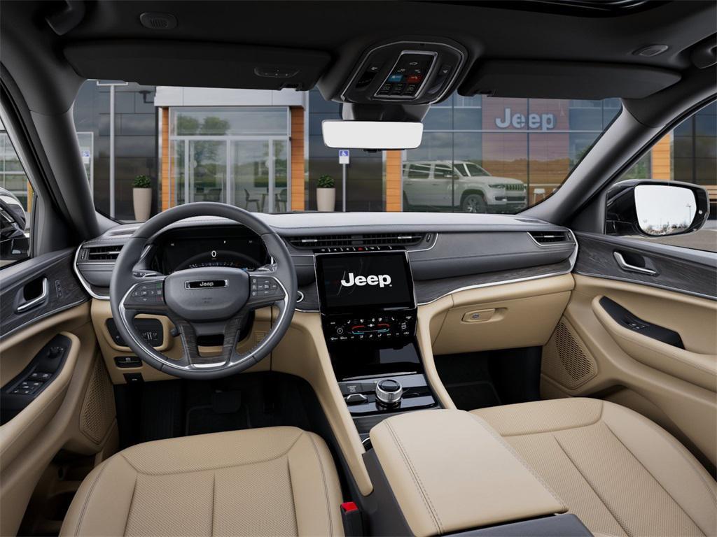 new 2025 Jeep Grand Cherokee car, priced at $46,826
