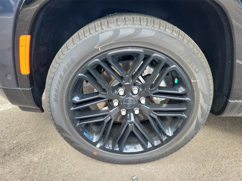 new 2025 Jeep Wagoneer L car, priced at $78,080