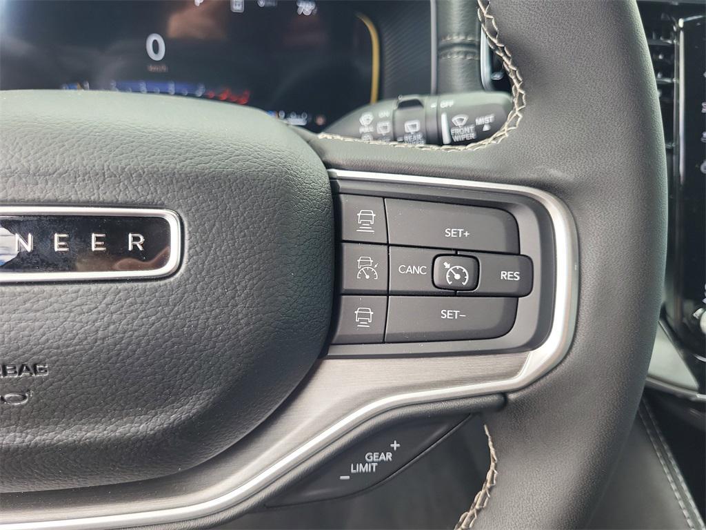 new 2025 Jeep Wagoneer L car, priced at $78,080