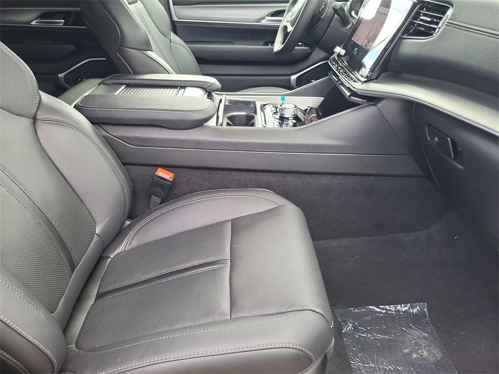 new 2025 Jeep Wagoneer L car, priced at $78,080