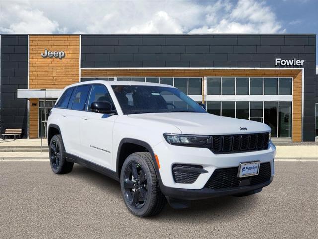 new 2025 Jeep Grand Cherokee car, priced at $40,775