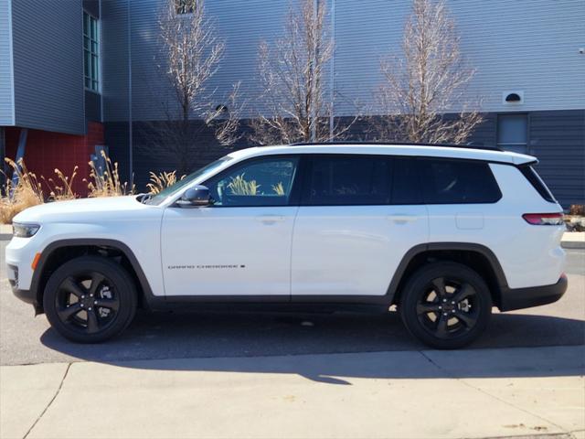 new 2024 Jeep Grand Cherokee L car, priced at $40,718