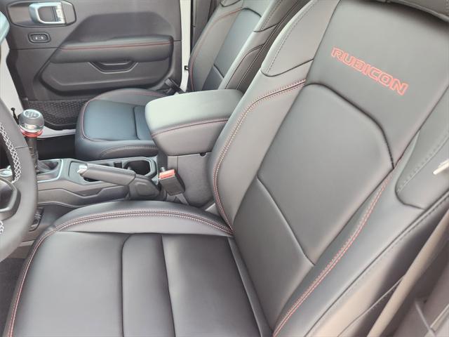 new 2025 Jeep Wrangler car, priced at $53,272