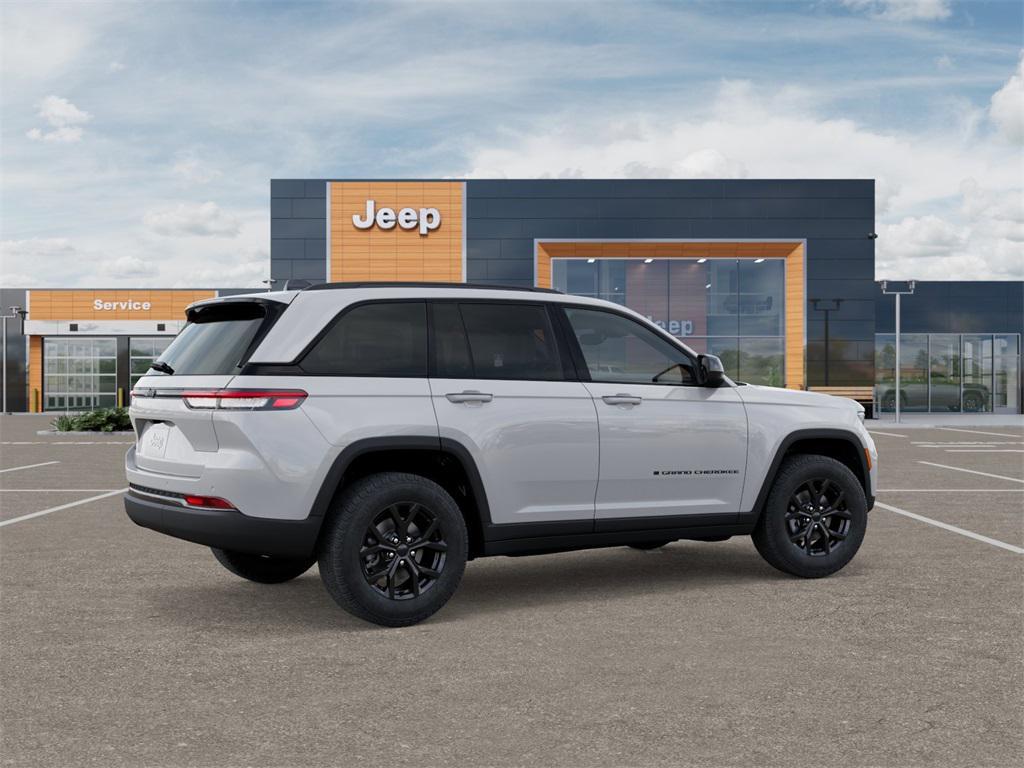 new 2025 Jeep Grand Cherokee car, priced at $42,524