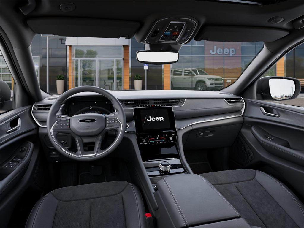 new 2025 Jeep Grand Cherokee car, priced at $42,524